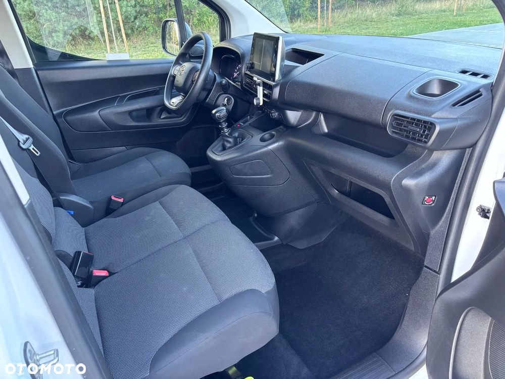 Toyota ProAce Active - 26
