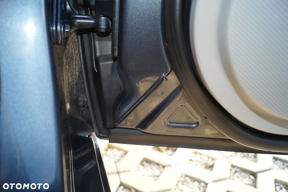 Mercedes-Benz Klasa E 280 CDI 4-Matic Avantgarde - 25