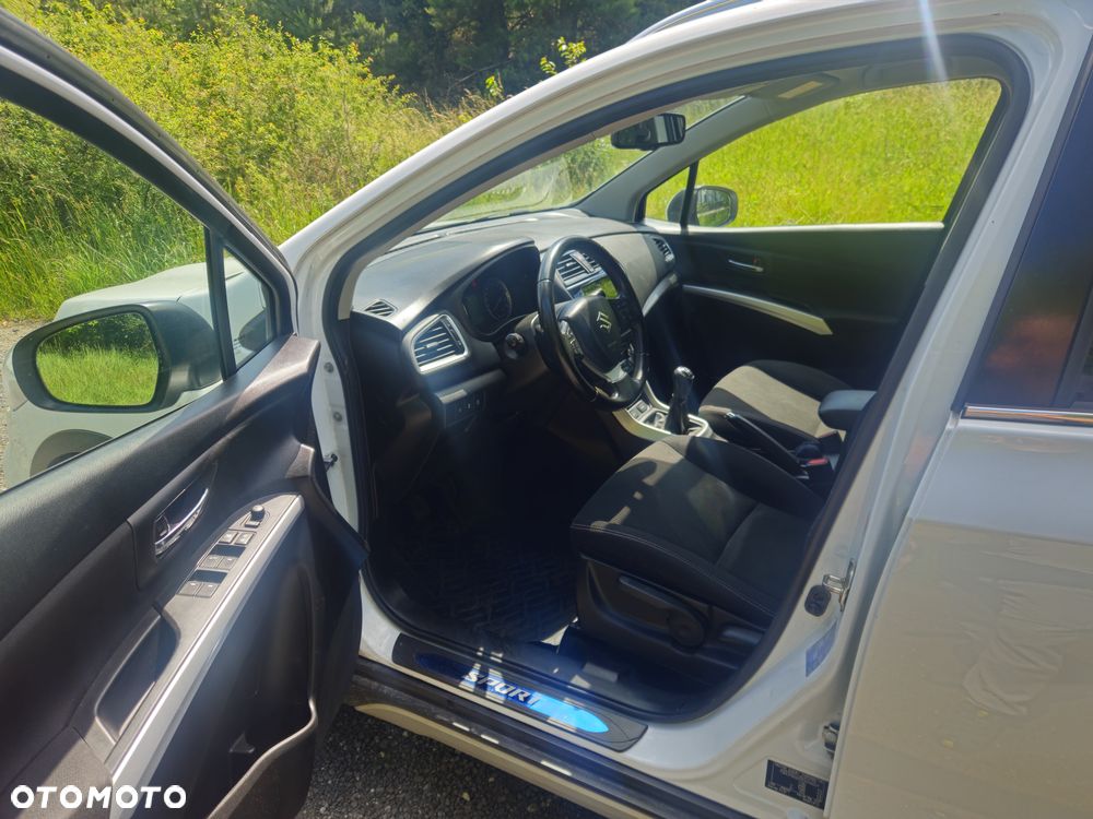 Suzuki SX4 S-Cross - 11