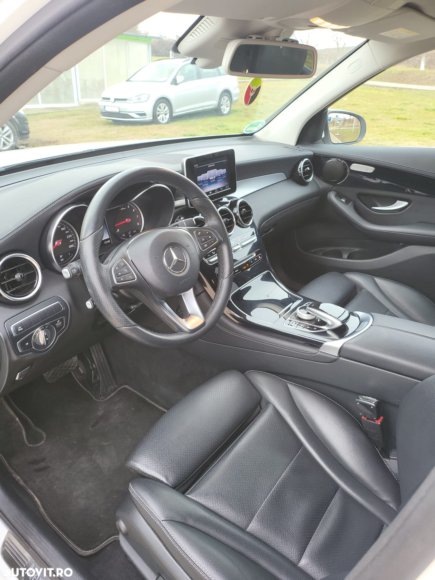 Mercedes-Benz GLC 250 4Matic 9G-TRONIC - 5