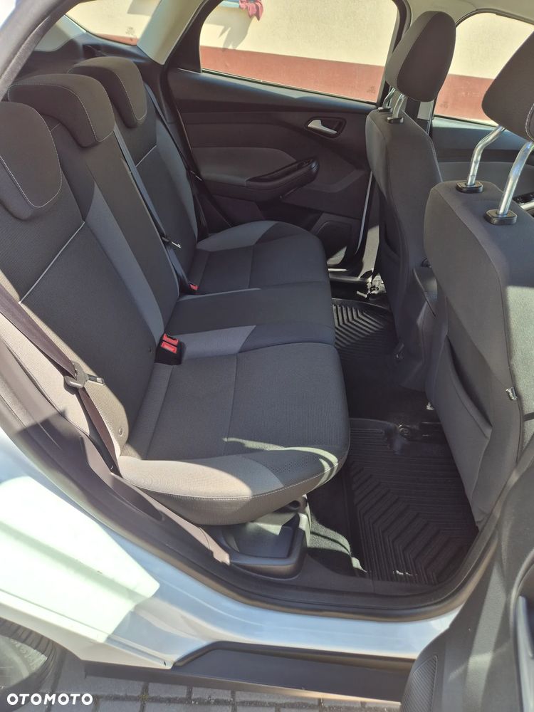 Ford Focus - 15