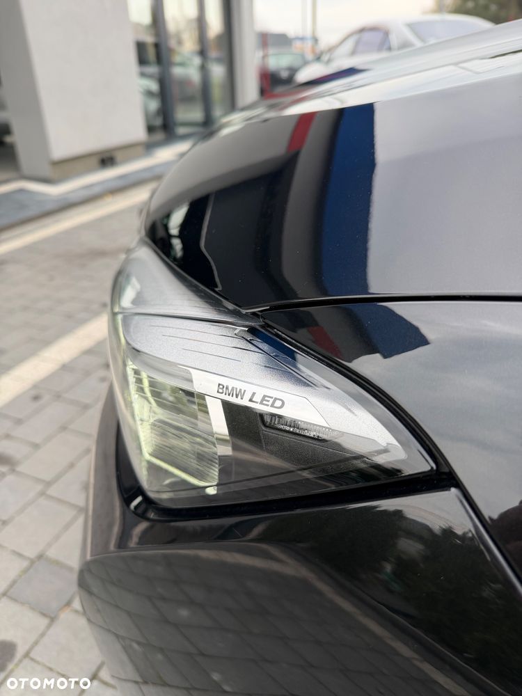 BMW Seria 7 740Li - 31