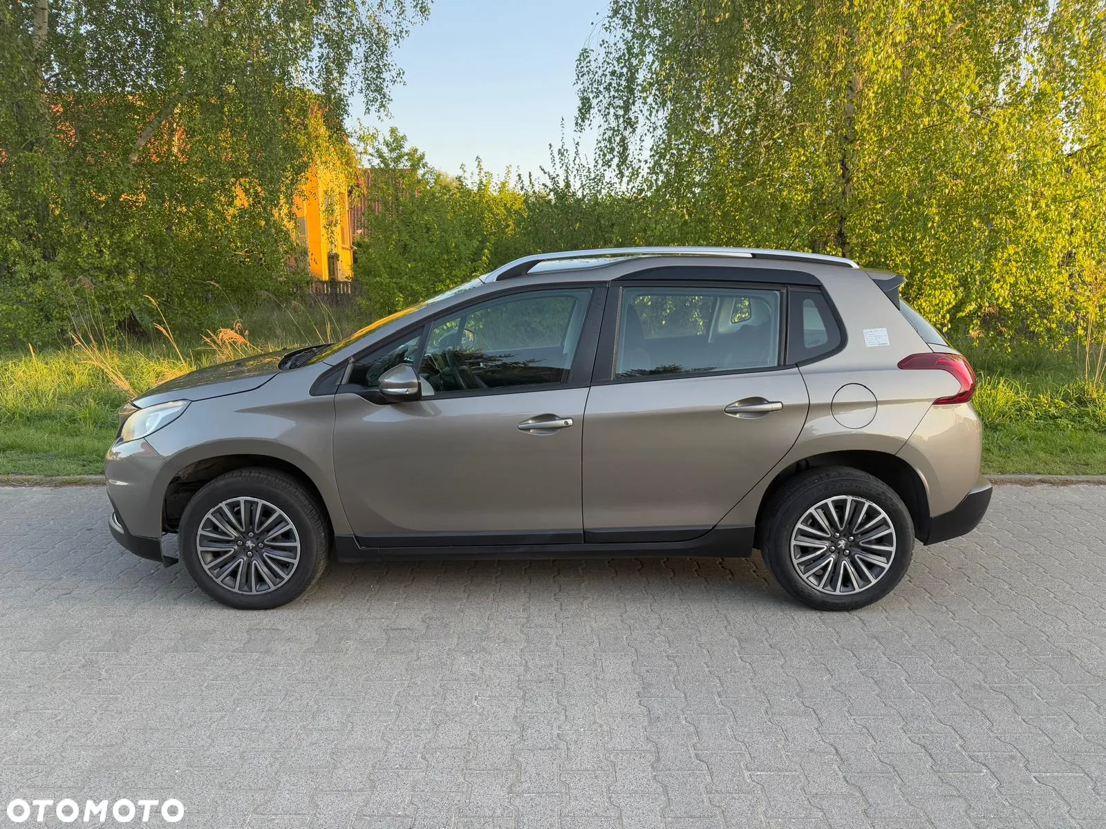 Peugeot 2008 82 VTI Allure - 8