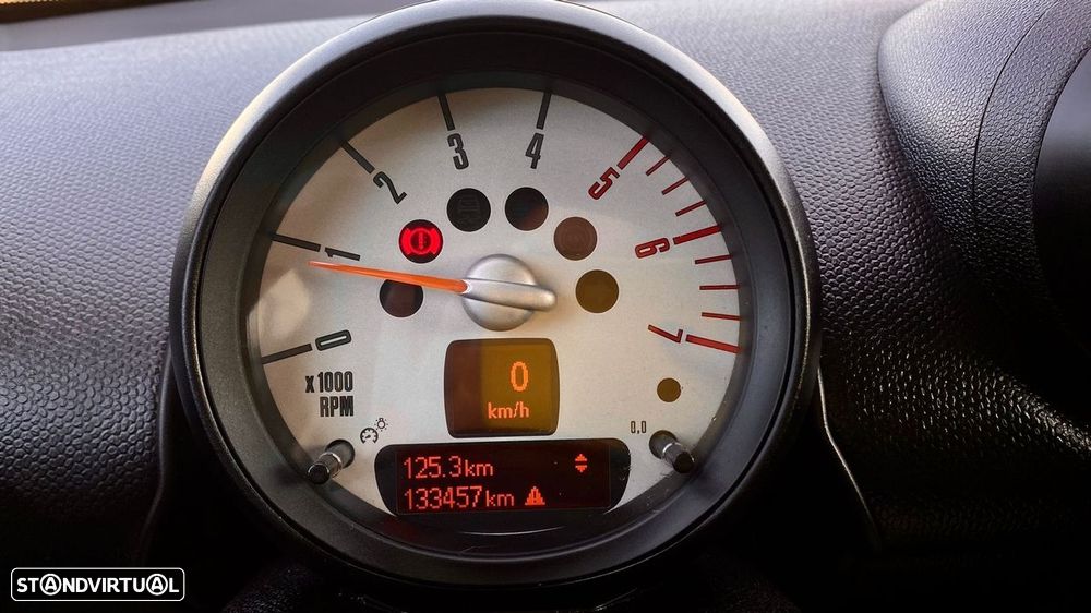 MINI Paceman Cooper D - 19