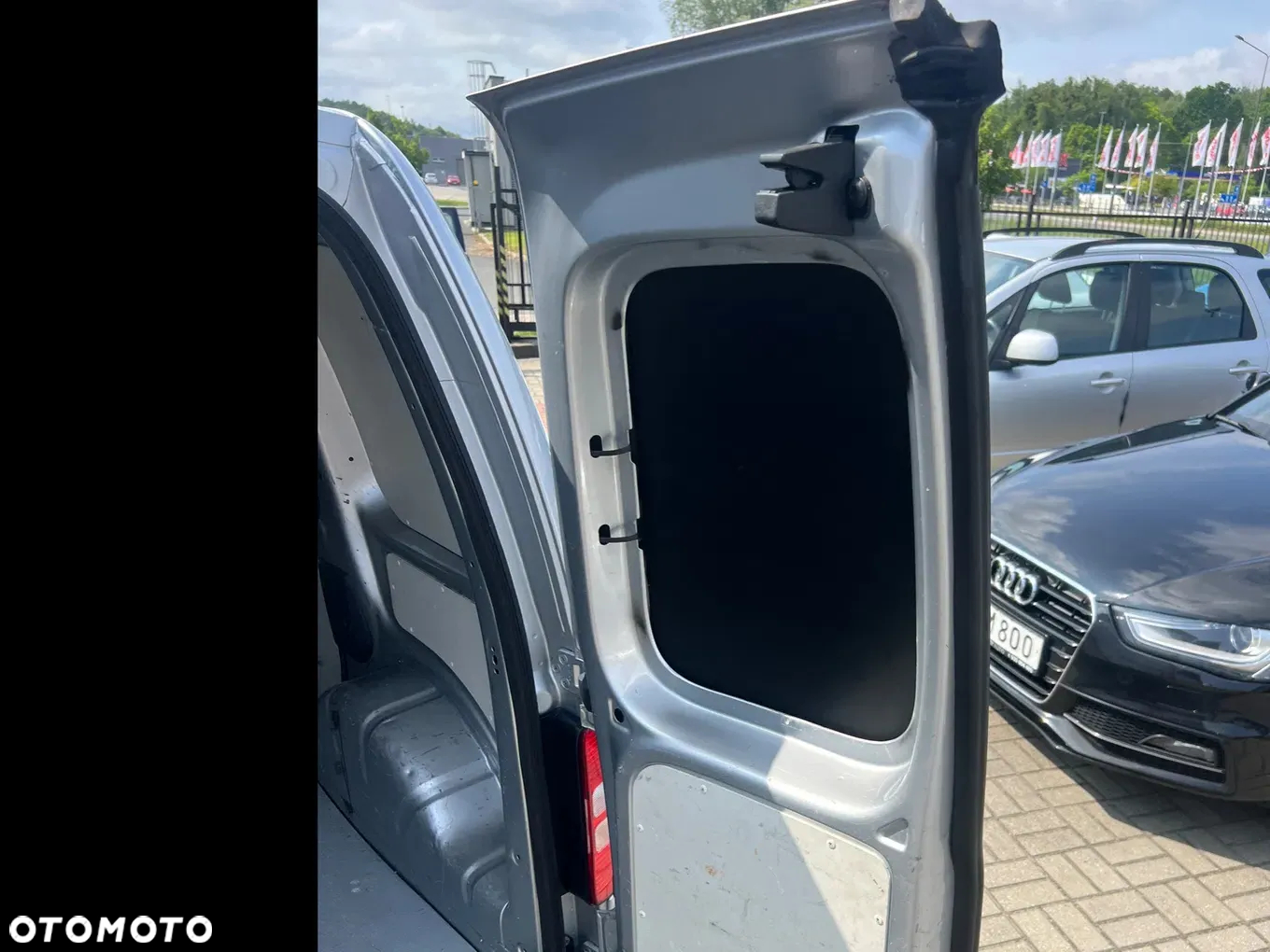 Volkswagen Caddy - 15