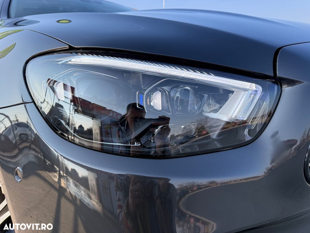 Mercedes-Benz E 220 d - 15