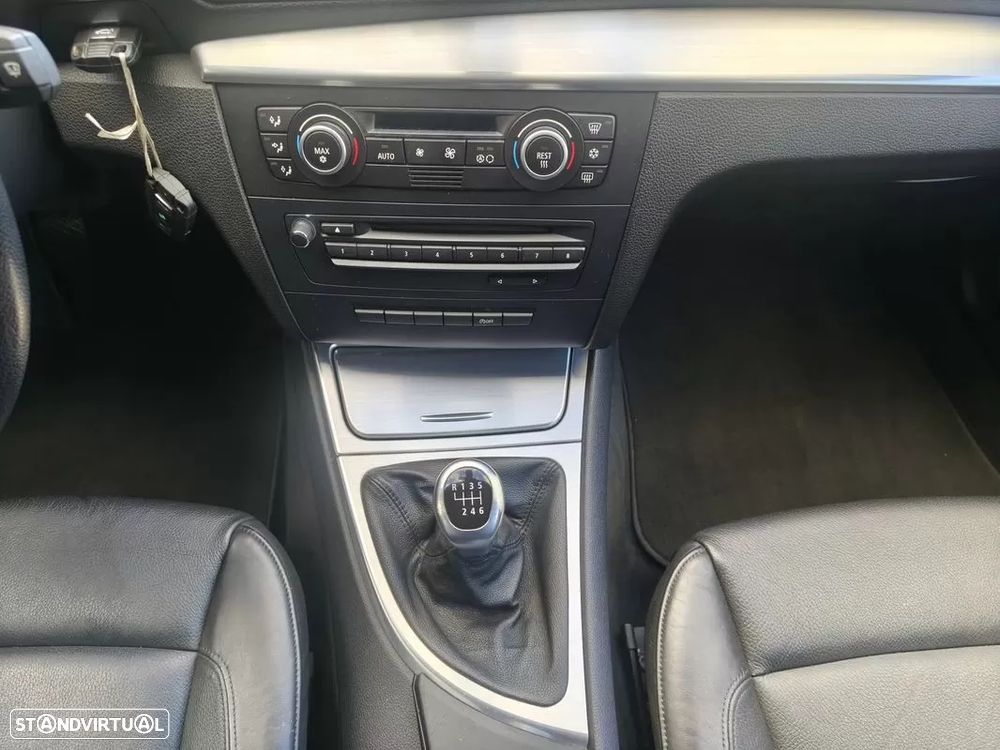BMW 120 - 28