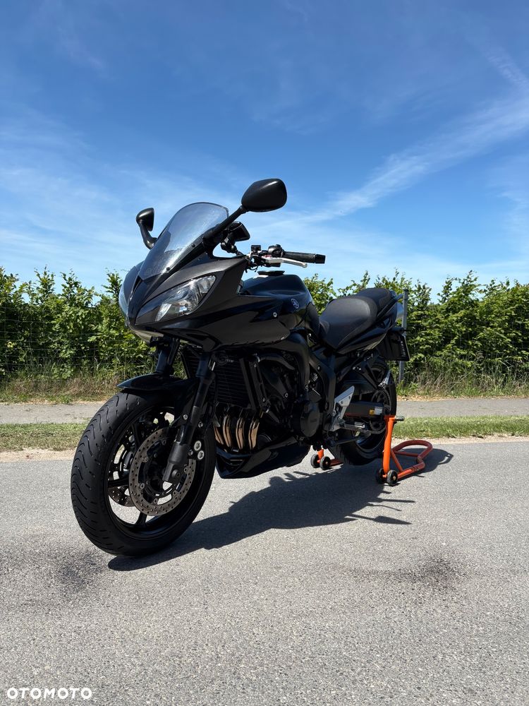 Yamaha FZ6 - 3