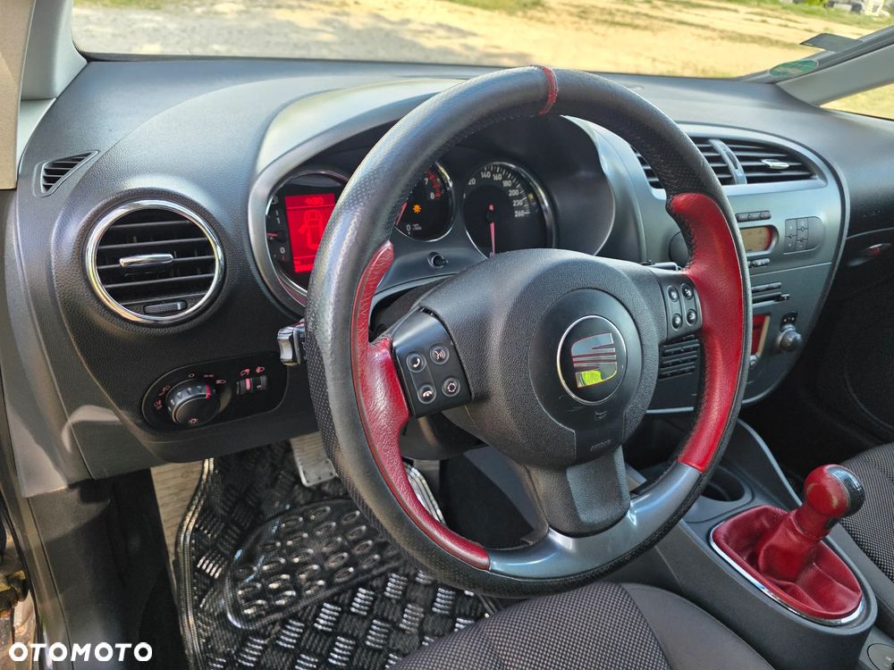 Seat Leon 1.8 TSI Style - 7