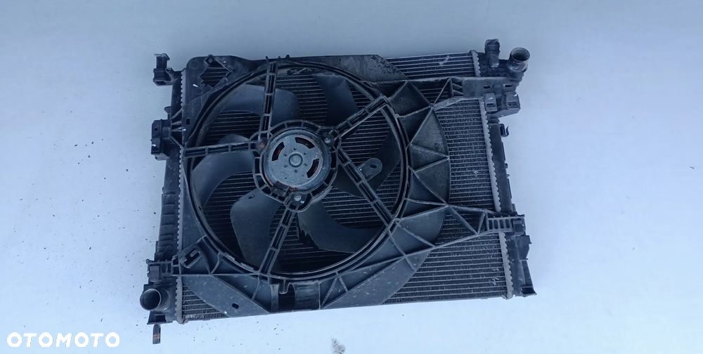 CHŁODNICA WODY WENTYLATOR VIVARO TRAFIC 2.0DCI 07-14r - 2
