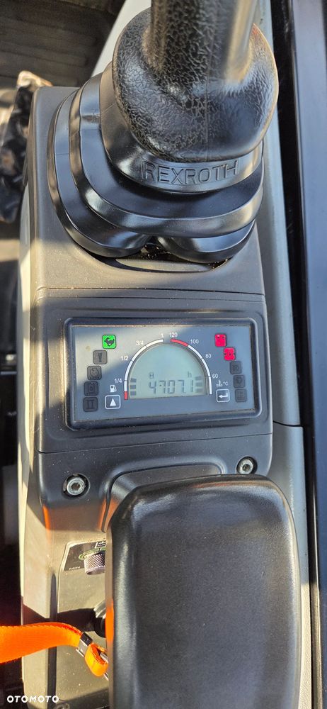 Caterpillar 302.7D, serwis CAT, powertilt, z Niemiec! - 15