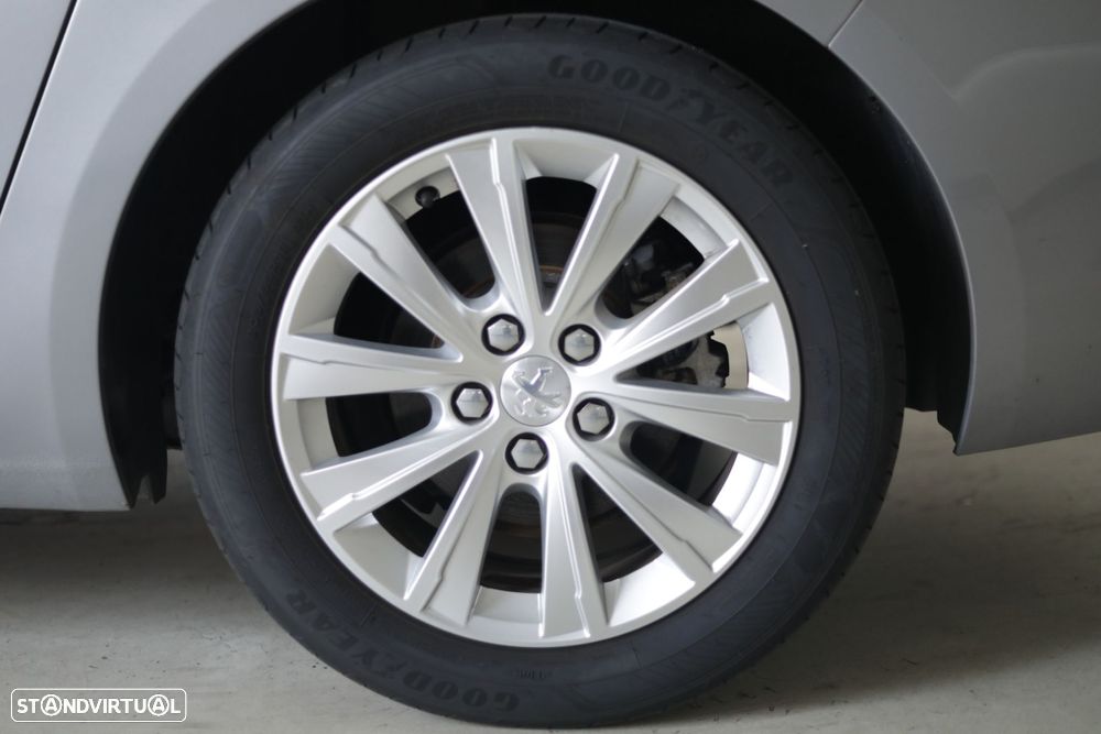 Peugeot 308 SW 1.5 BlueHDi Style - 17