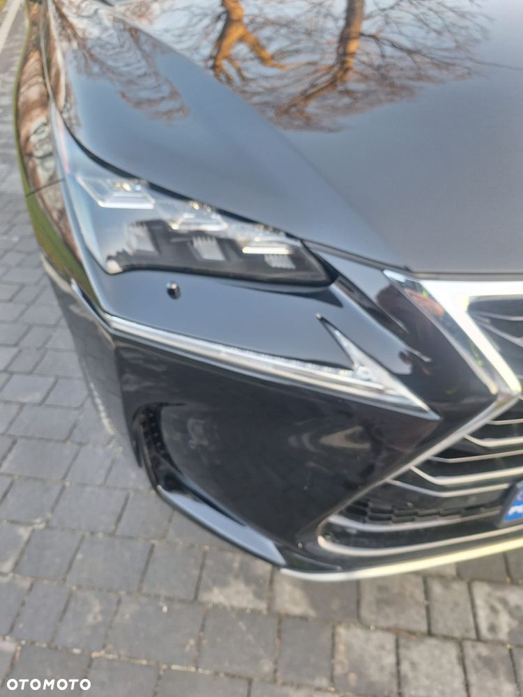 Lexus NX 300h Prestige AWD - 15