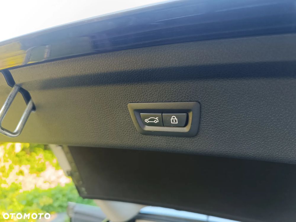 BMW 3GT 318d Advantage - 23