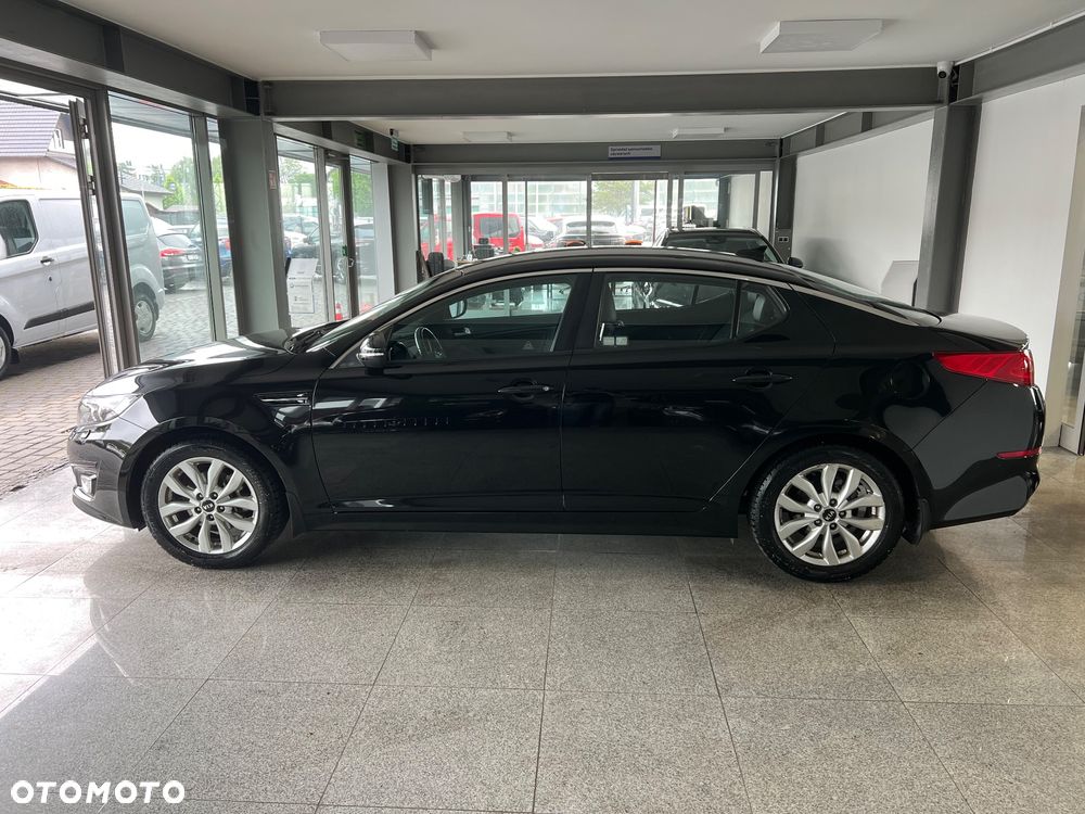 Kia Optima 2.0 L - 9