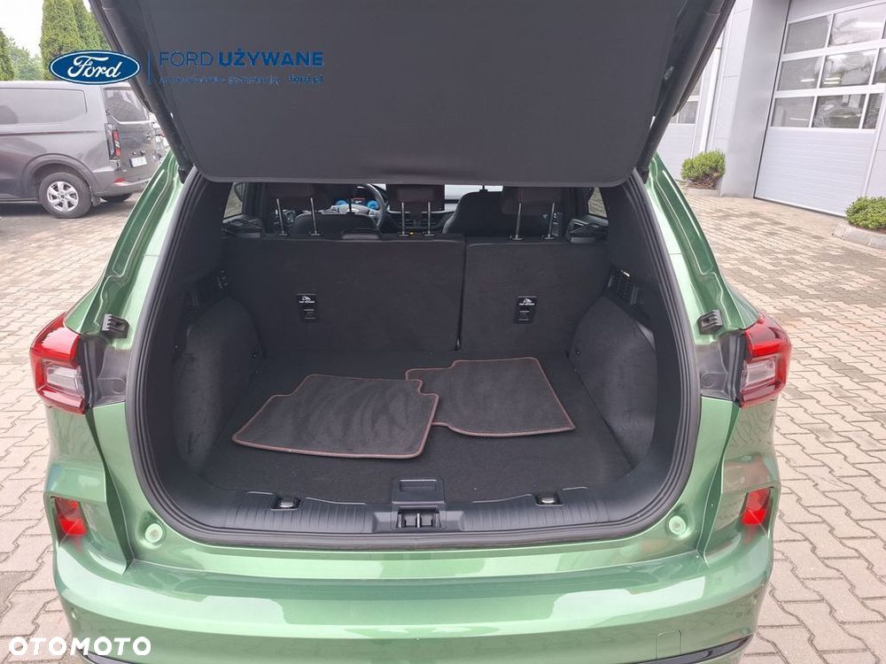 Ford Kuga - 11