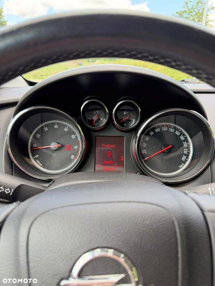 Opel Astra 1.4 Turbo - 9