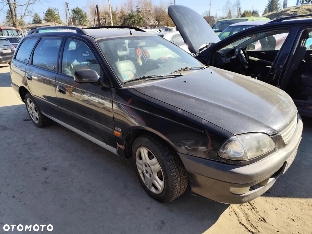 toyota avensis t22 kombi 205 maska zderzak lampa grill błotnik drzwi zbiornik paliwa szyba - 1