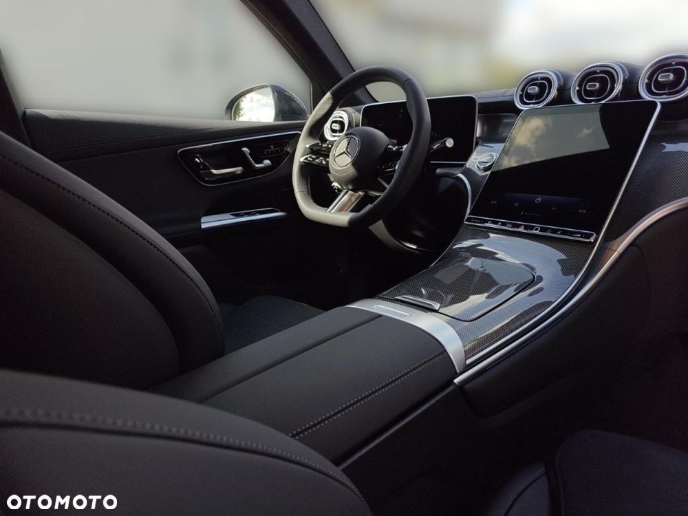 Mercedes-Benz GLC - 9