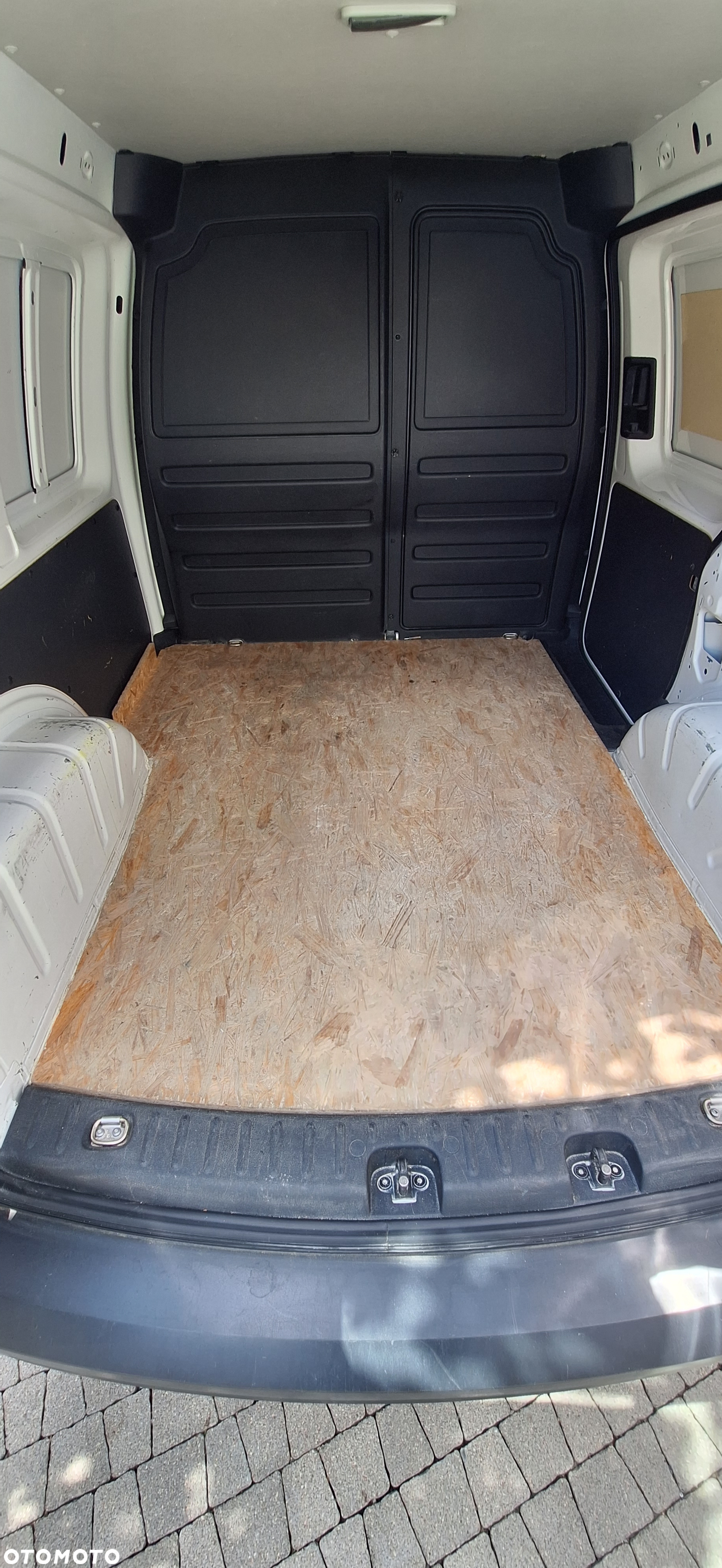 Volkswagen Caddy 2.0 TDI - 10