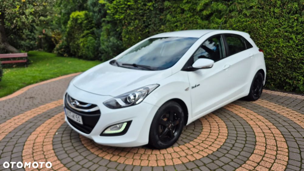 Hyundai i30 1.4 BlueDrive Comfort - 27