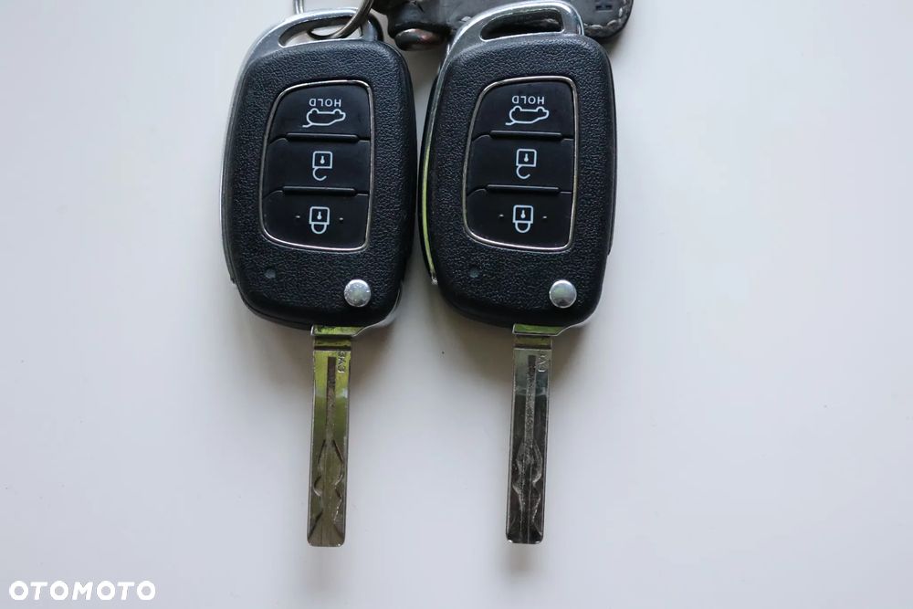 Hyundai i20 1.2 Pure - 19