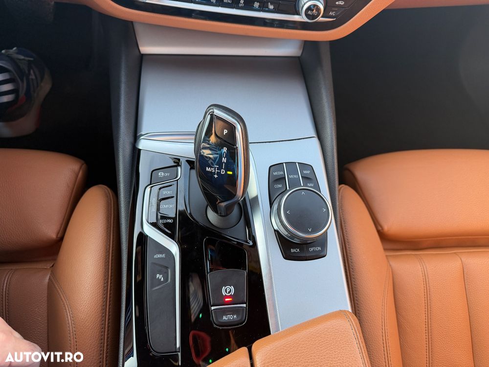 BMW Seria 5 - 16
