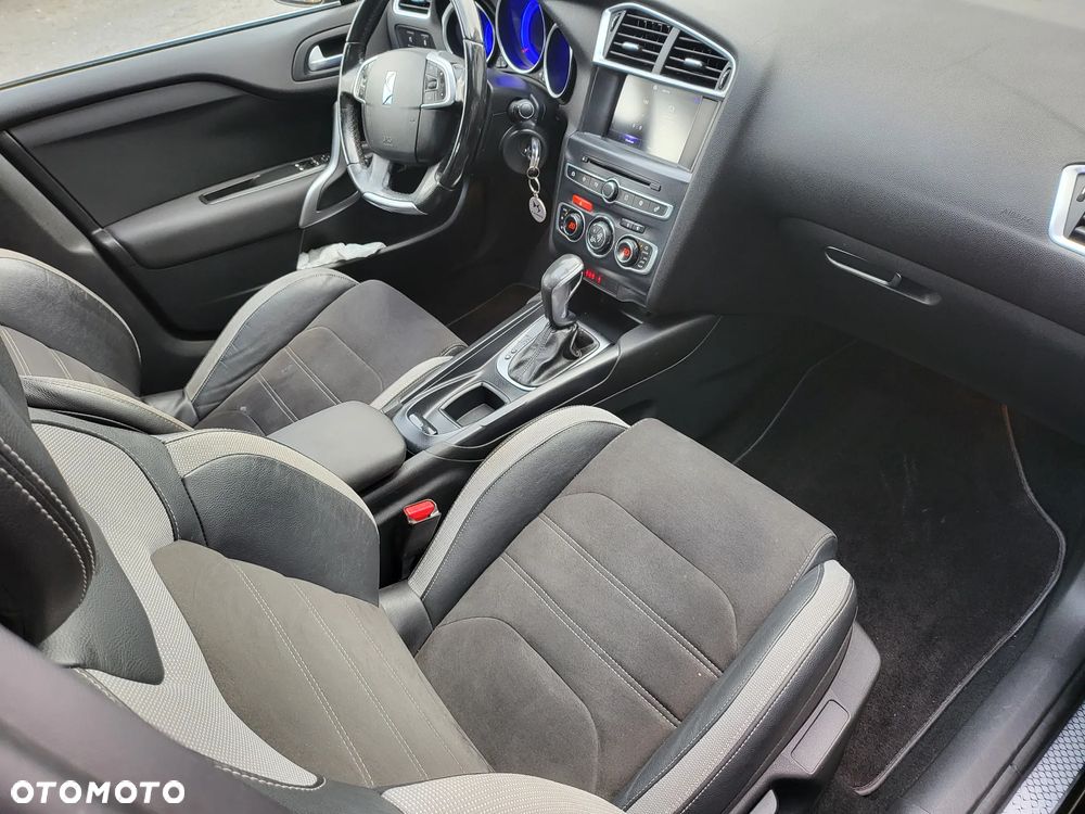 Citroën DS4 Cross 1.6 BlueHDi Be Chic S&S EAT6 - 25