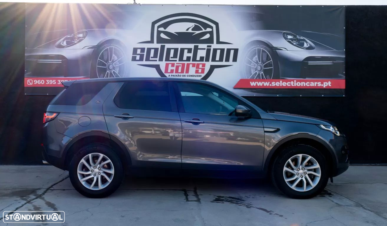Land Rover Discovery Sport 2.0 TD4 SE Auto - 2