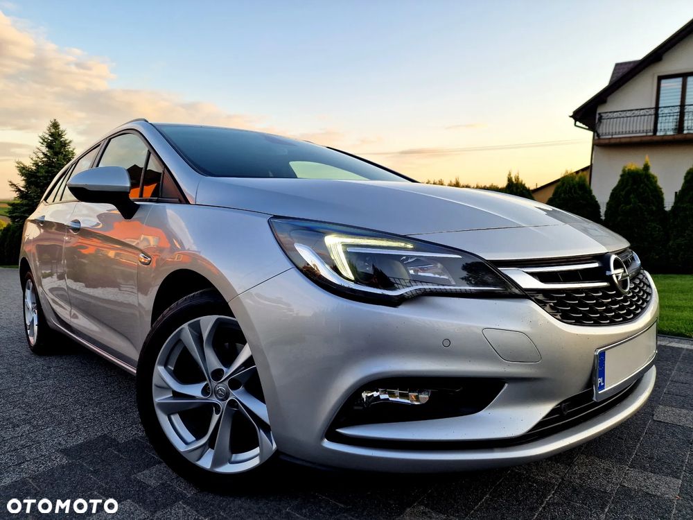 Opel Astra 1.6 CDTI Elite - 40