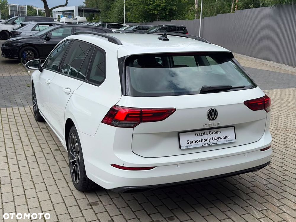 Volkswagen Golf 1.5 TSI EVO Style - 9