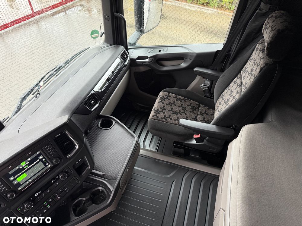 Scania - 15