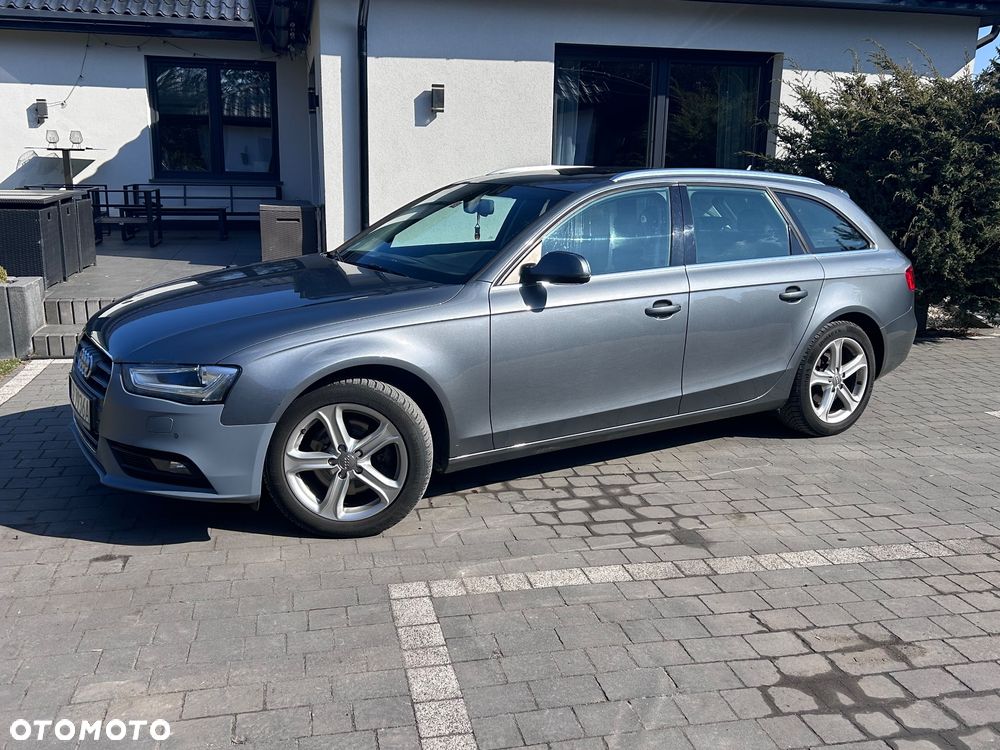 Audi A4 Avant 2.0 TDI DPF quattro S tronic Attraction - 1