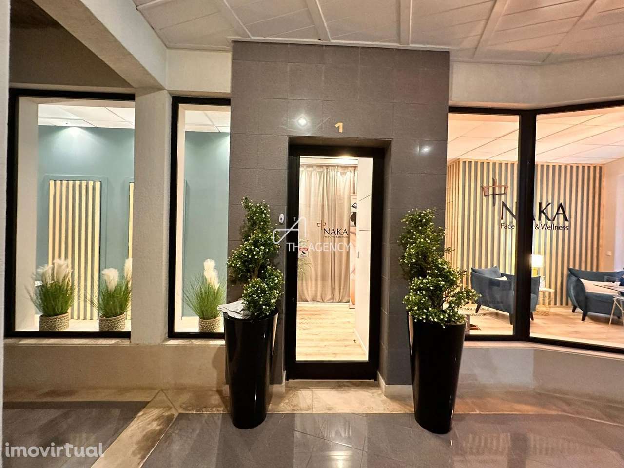 Loja para Venda – Localização Prestigiada em Cascais - Grande imagem: 2/9