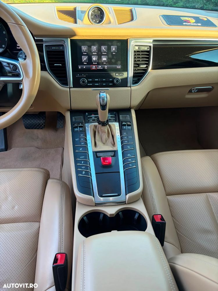 Porsche Macan Standard - 6