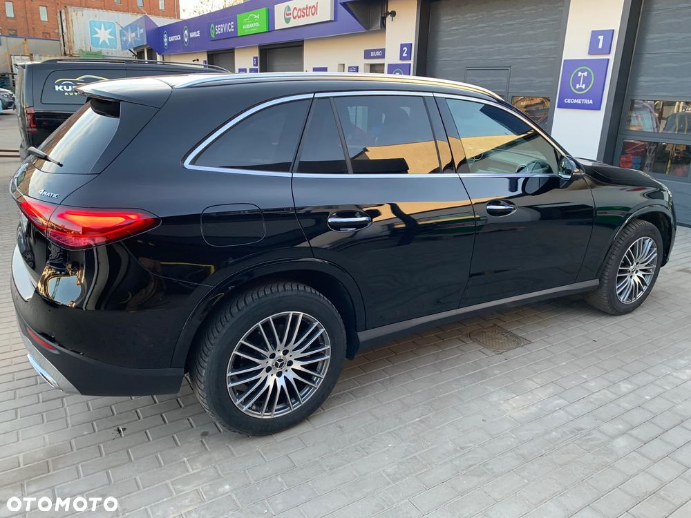 Mercedes-Benz GLC 300 4Matic 9G-TRONIC Edition Avantgarde - 8