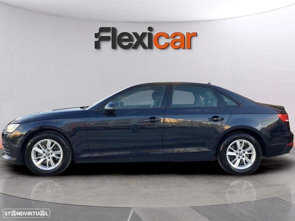 Audi A4 2.0 TDI Advance - 5