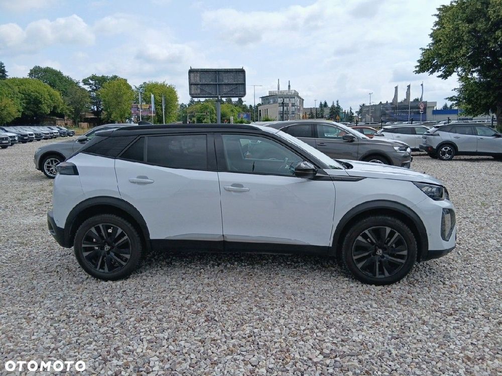 Peugeot 2008 - 4
