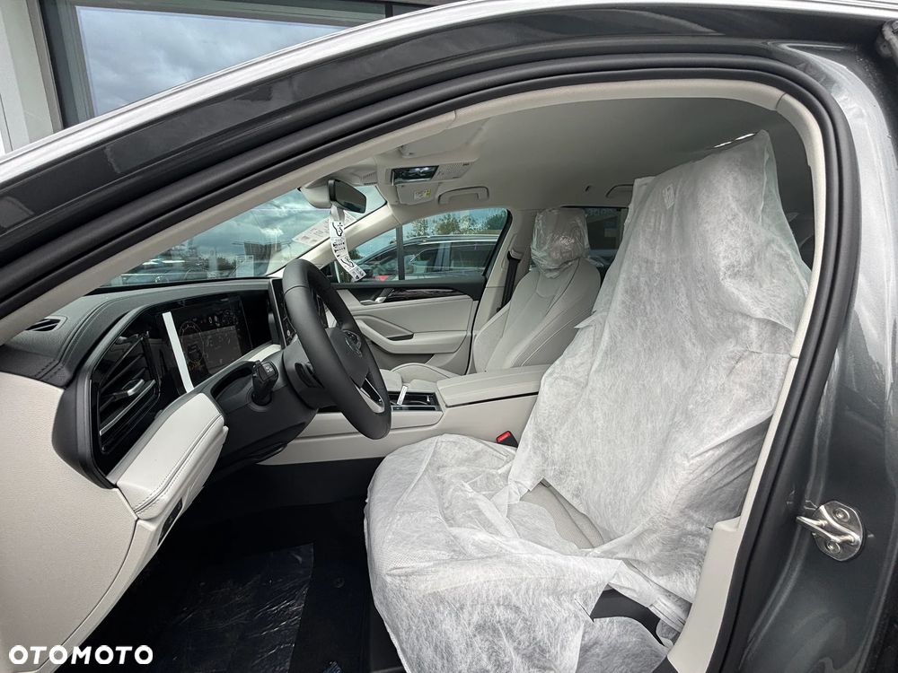 Volkswagen Passat Variant 1.5 TSI ACT mHEV Elegance DSG - 18