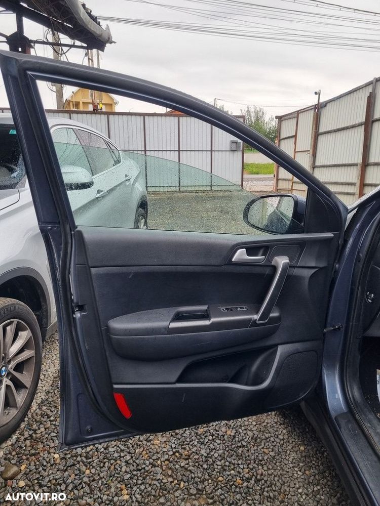 Usa Stanga Fata Kia Sportage IV 2016 - 2018 SUV 4 Usi Palnetenblau Metalizat D7 (1355) - 2