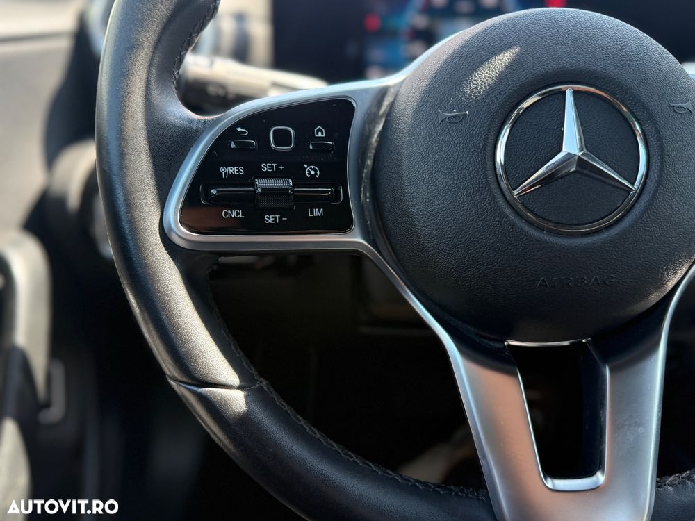 Mercedes-Benz A 200 d Sedan 8G-DCT - 6
