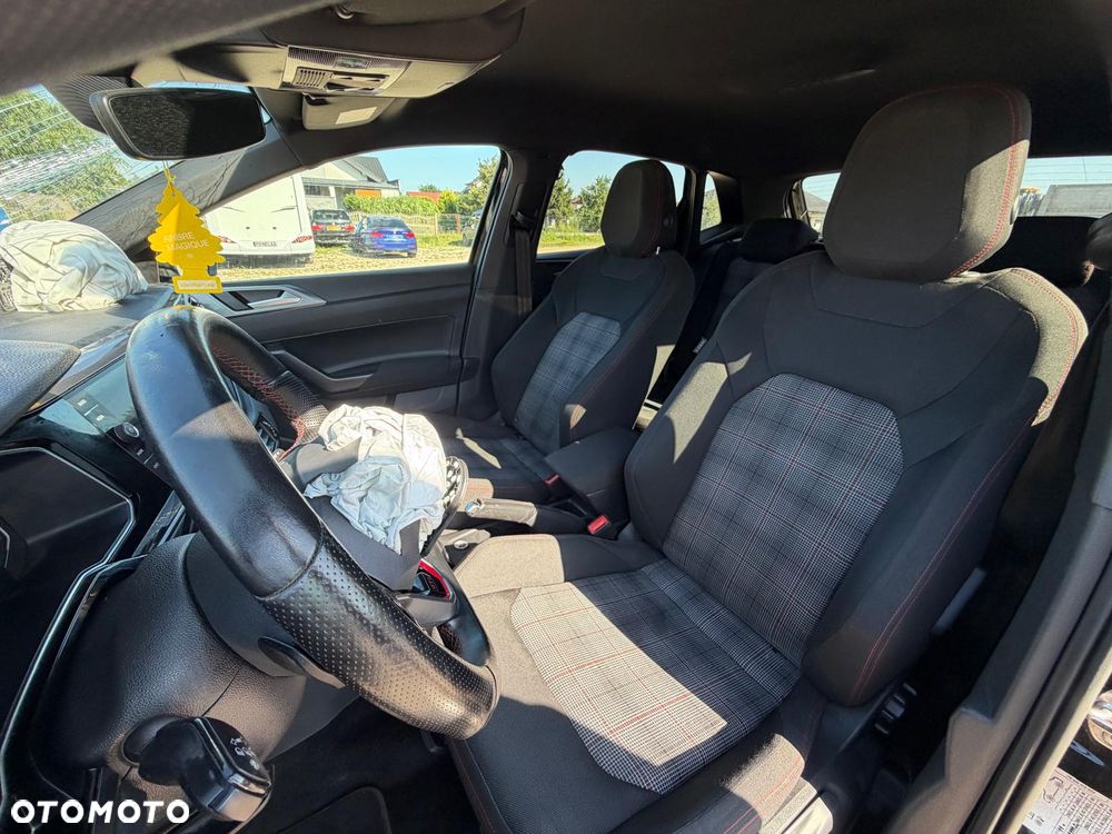 Volkswagen Polo 2.0 TSI GTI DSG - 12