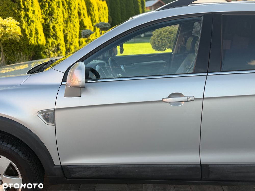 Chevrolet Captiva 2.0 4WD 5 Sitzer LT Exclusive - 23