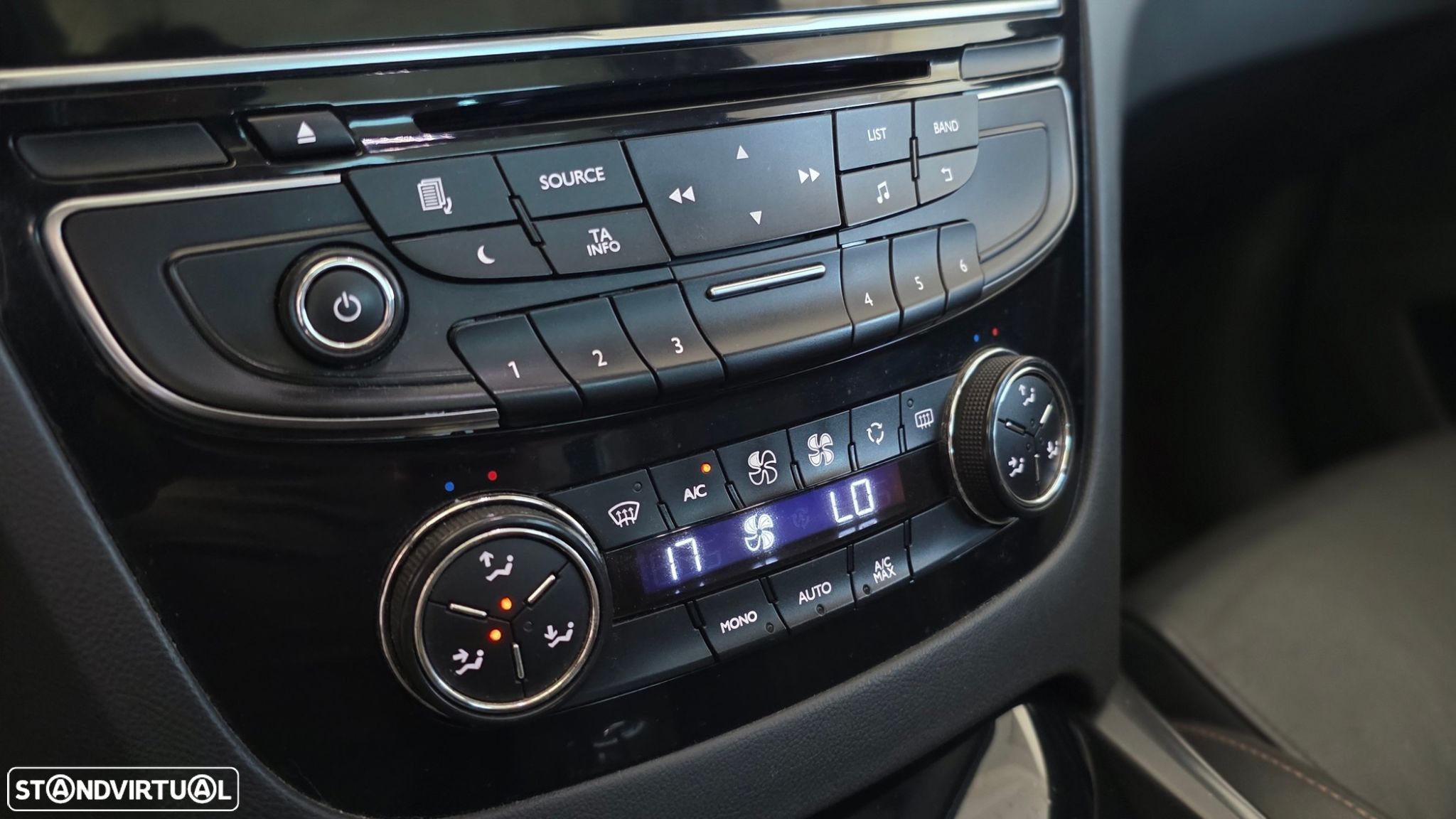 Peugeot 508 RXH 2.0 HDi Hybrid4 Limited Edition 2-Tronic - 28