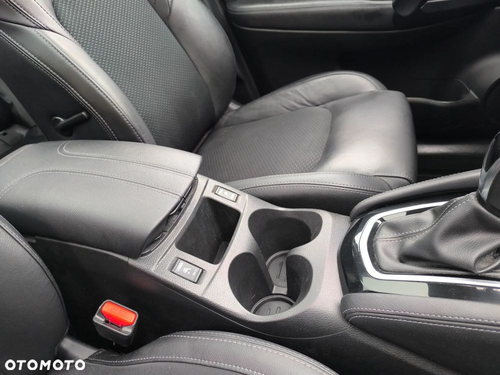 Nissan Qashqai - 14