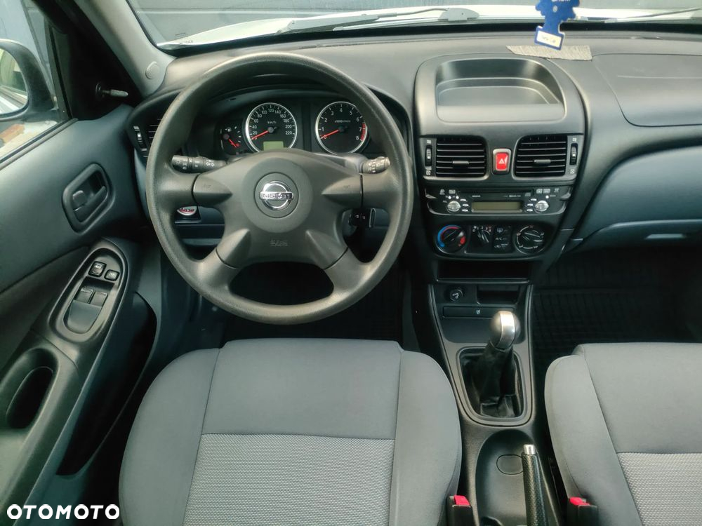 Nissan Almera 1.5 visia - 7