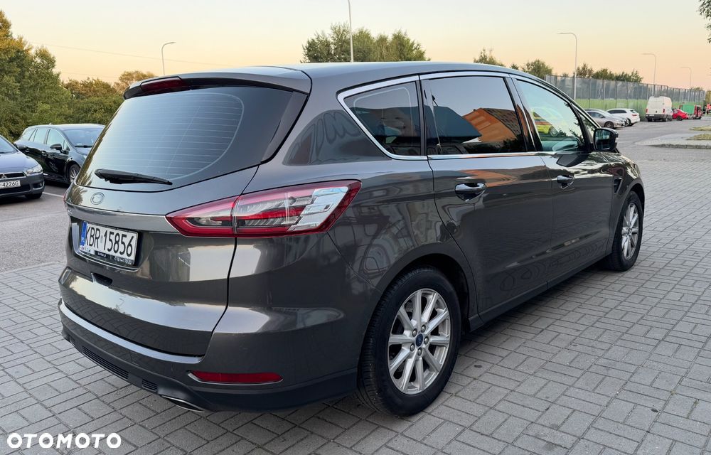 Ford S-Max 2.0 TDCi Titanium PowerShift - 4