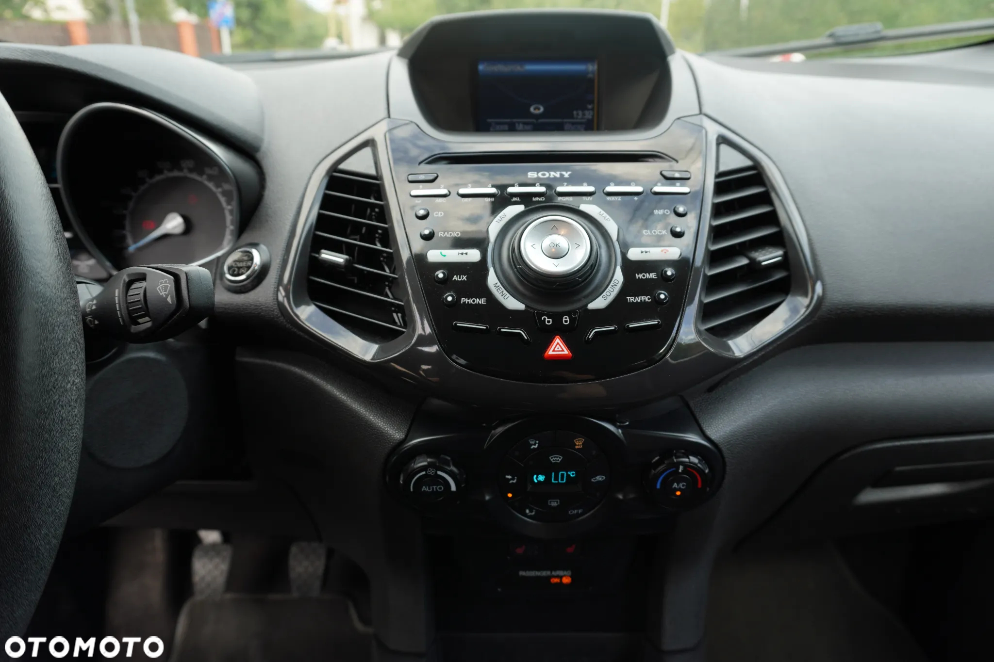Ford EcoSport 1.0 EcoBoost TITANIUM - 19