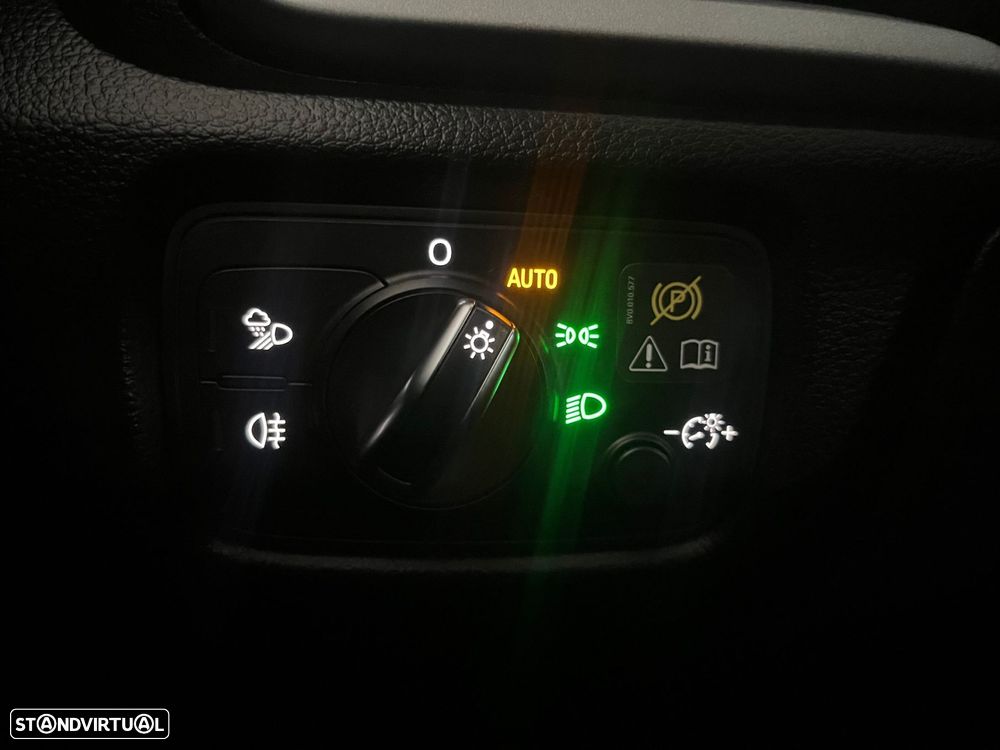 Audi A3 Sportback 1.6 TDI Design - 21