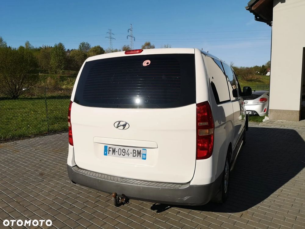 Hyundai H-1 2.5 CRDi Premium - 24